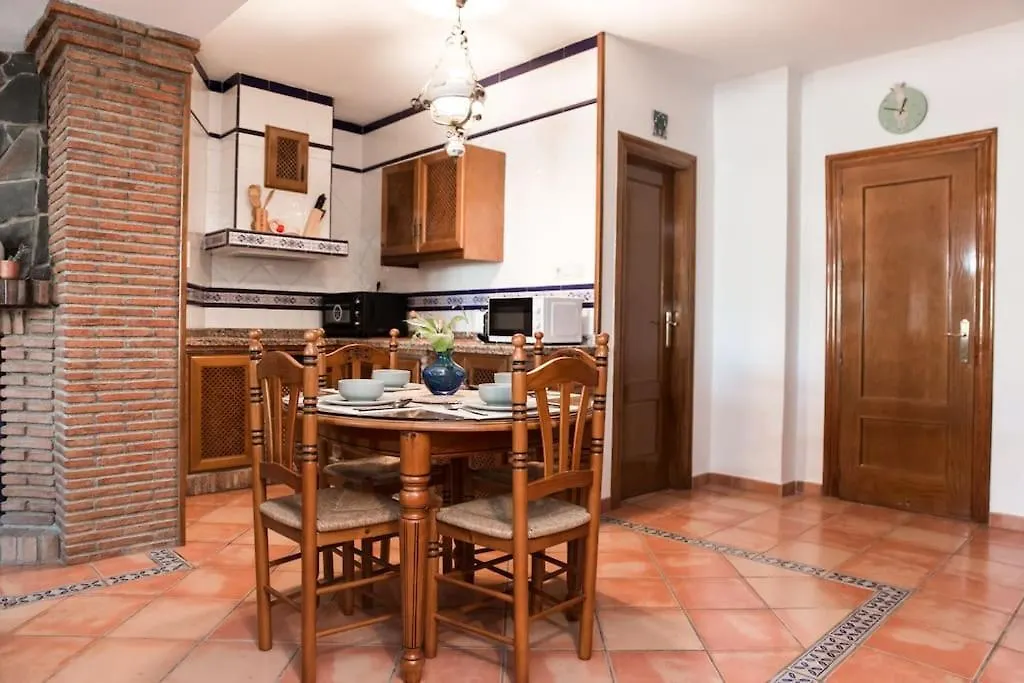 Casa Espaciosa Cerca De Monachil 拉苏维亚 西班牙